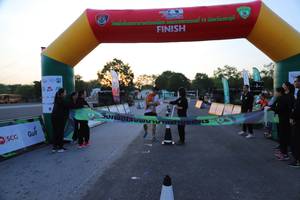 BIB: 
                            <button type="button" onclick="openModal(3631794)" class="btn btn-primary btn-sm float-right btn-popup" data-toggle="modal" data-target=".modal-high-quality">
                        <i class="fas fa-shopping-cart"></i> Add to Cart
                    </button>
                                            <button type="button" onclick="isThisMe(3631794, true)" class="btn btn-success btn-sm float-right btn-popup btn-isme hidden" data-toggle="tooltip" data-placement="bottom" title="นี่คือรูปของคุณใช่ไหม คลิกที่นี่เพื่อเอาเข้าอัลบั้ม">
                        <i class="fas fa-plus"></i> Add to album
                    </button>
                    <button type="button" onclick="isThisMe(3631794, false)" class="btn btn-warning btn-sm float-right btn-popup btn-isnotme hidden">
                        <i class="fas fa-ban"></i> Remove from album
                    </button>